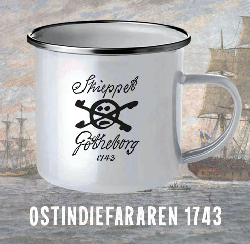 Emaljmugg Ostindiefararen 1743 - Skeppet Götheborg med dödskallemotiv